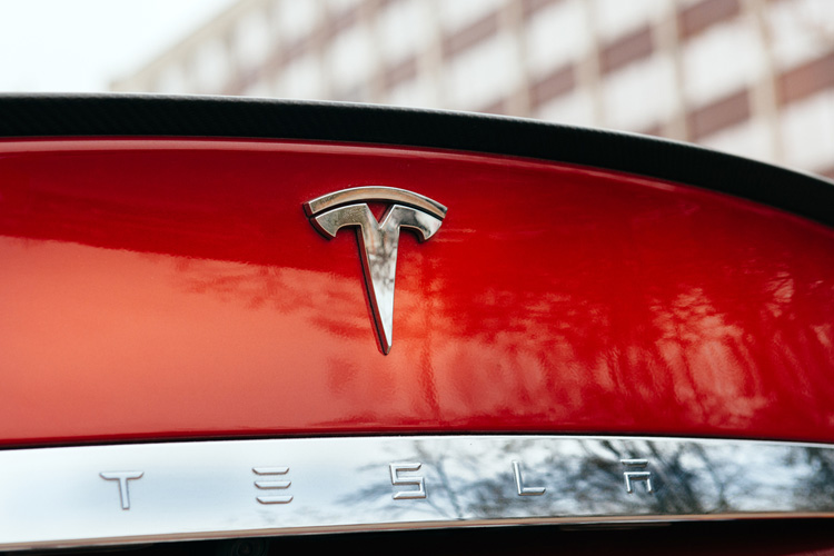 Voortgang bouw Tesla fabriek (maart 2016)