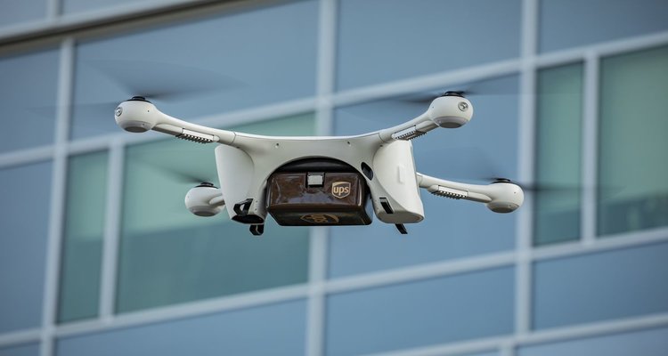 UPS investeert in dronebezorging met Flight Forward-onderneming